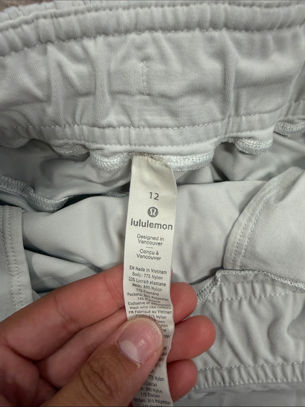 lululemon athletica Cream Women's Athletic Drawstring Shorts - Picture 2 of 4